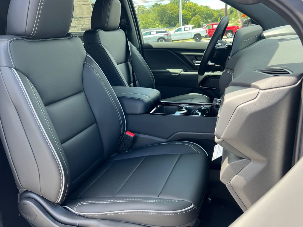 2026 Chevrolet Silverado EV LT - Photo 12