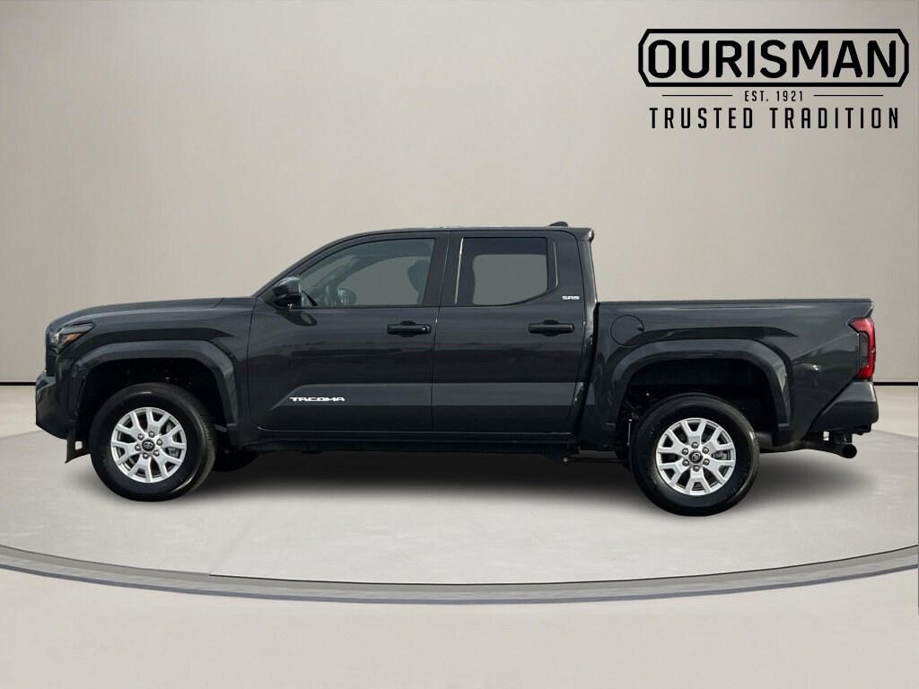 Used 2025 Toyota Tacoma 4WD SR Truck Double Cab
