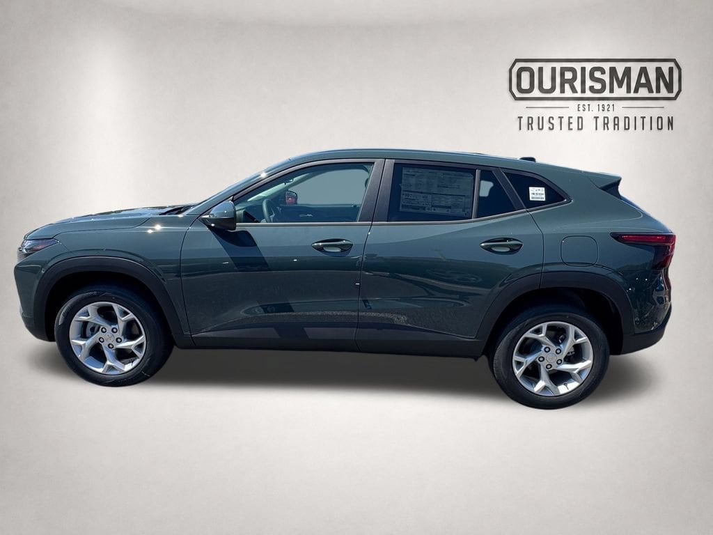 2026 Chevrolet Trax LS - Photo 6