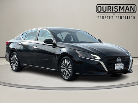2023 Nissan Altima 2.5 SV Sedan