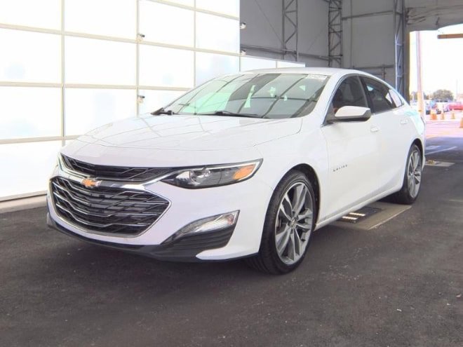 2023 Chevrolet Malibu 1LT photo 3