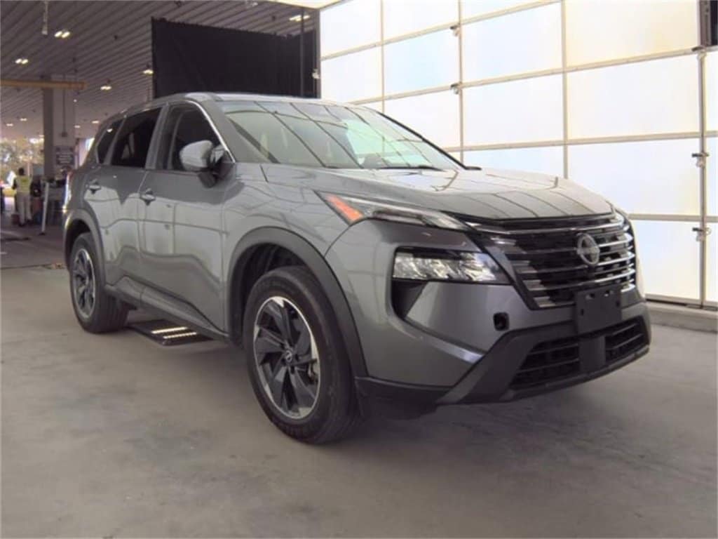 Used 2024 Nissan Rogue SV SUV