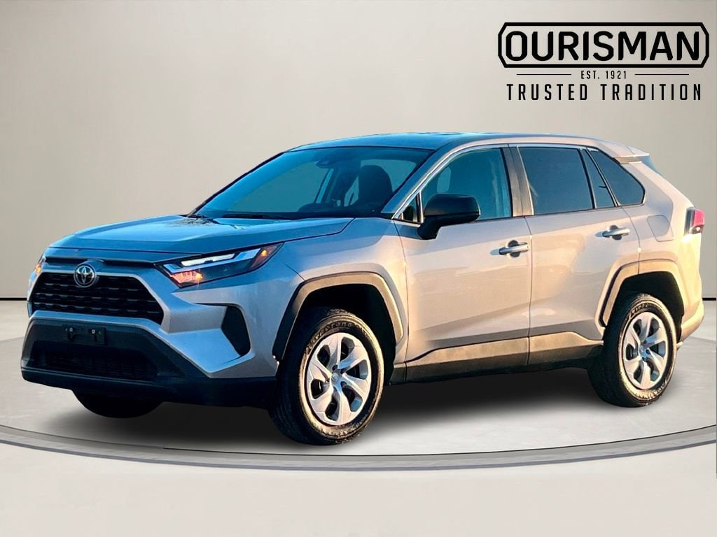 Used 2024 Toyota RAV4 LE with VIN 2T3F1RFV3RW467937 for sale in Northfield, Minnesota