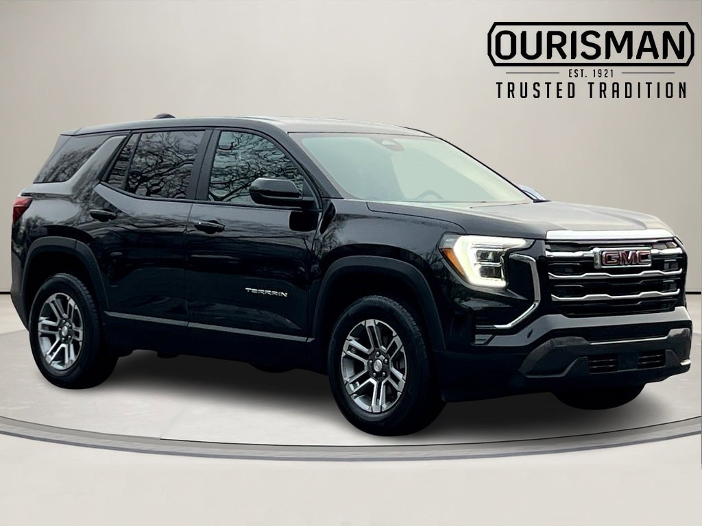 2025 GMC Terrain Elevation's photo