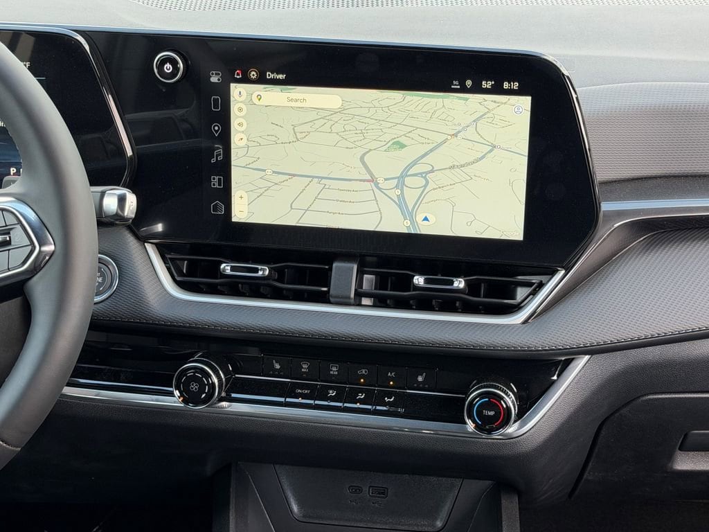 2026 Chevrolet Equinox LT - Photo 13