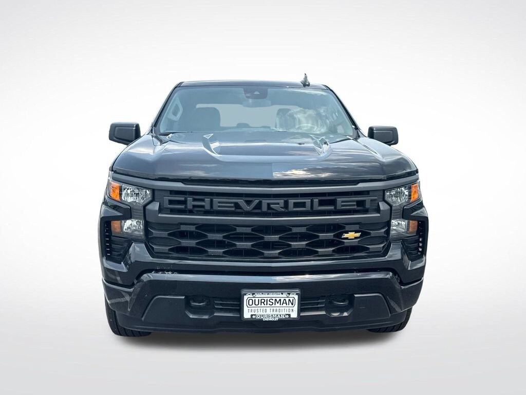New 2026 Chevrolet Silverado 1500 Custom Truck