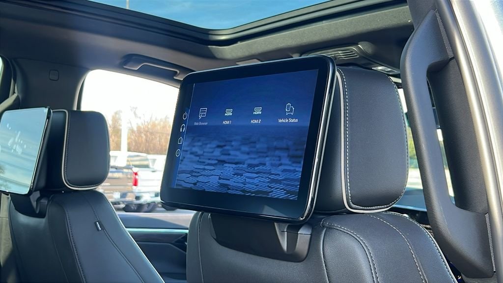 2026 Chevrolet Tahoe Premier - Photo 11