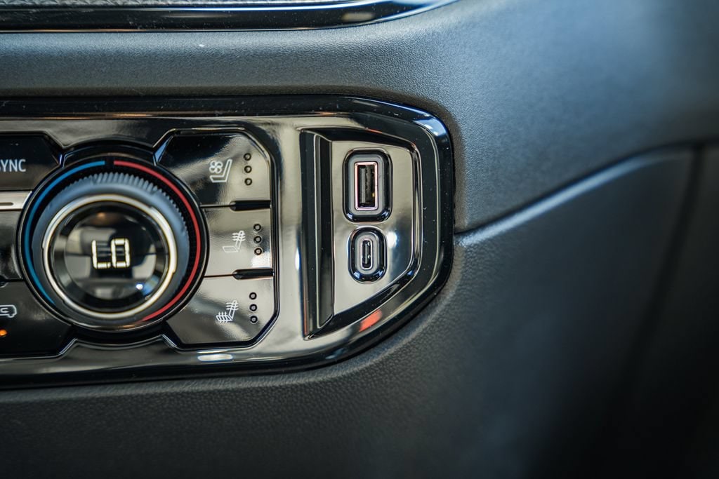 2026 Chevrolet Silverado 1500 ZR2 - Photo 24