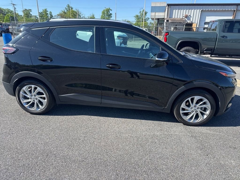 Used 2023 Chevrolet Bolt EUV LT with VIN 1G1FY6S01P4197047 for sale in Temple Hills, MD