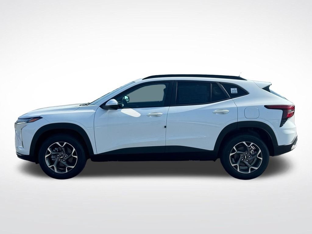 2026 Chevrolet Trax LT - Photo 6