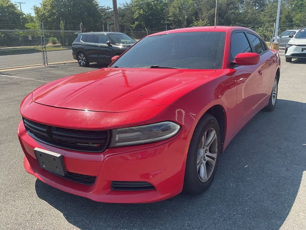 Used 2019 Dodge Charger SXT Sedan
