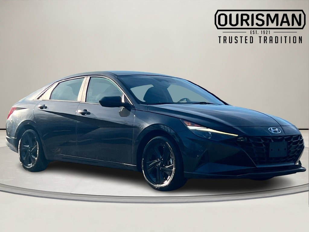 2021 Hyundai Elantra SEL's photo