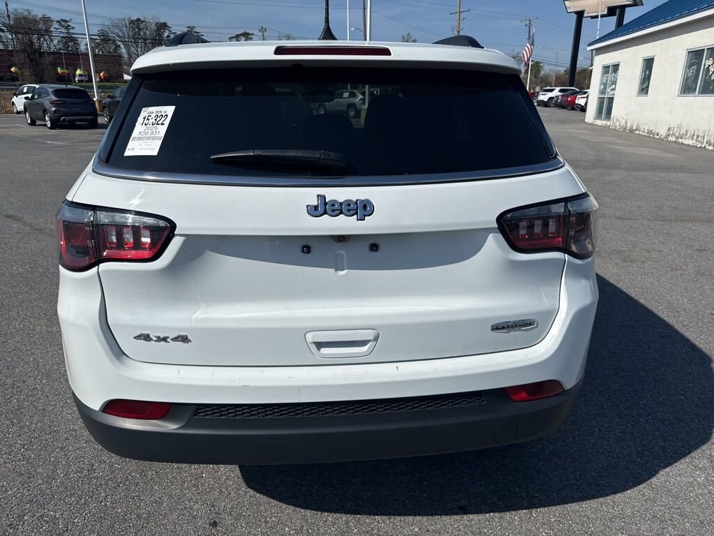 Used 2025 Jeep Compass Latitude SUV