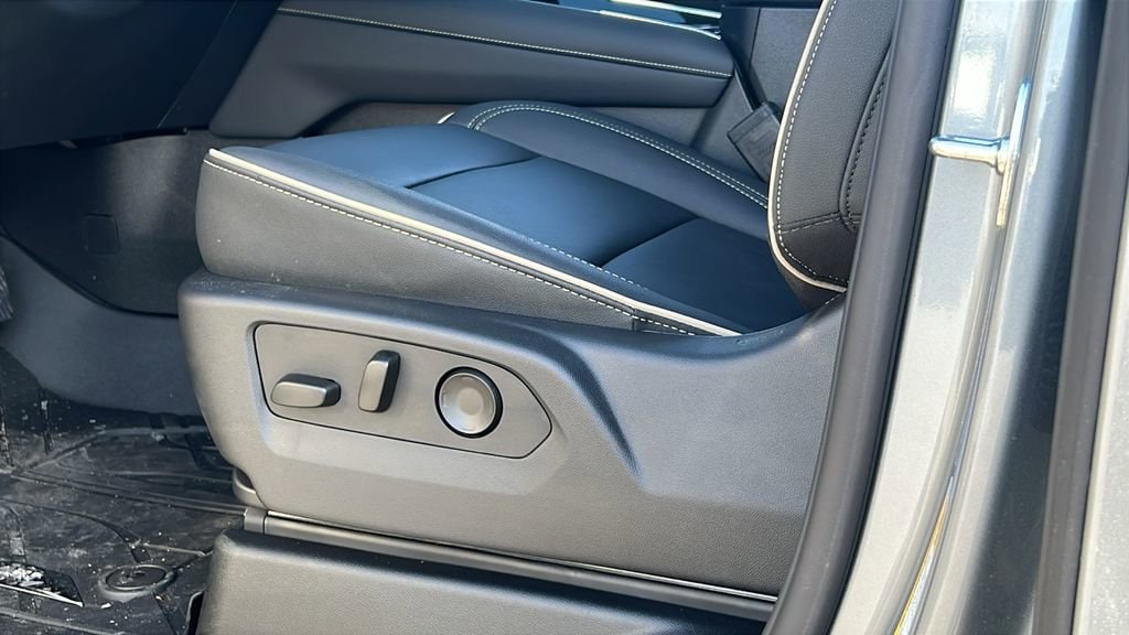 2026 Chevrolet Tahoe Premier - Photo 20