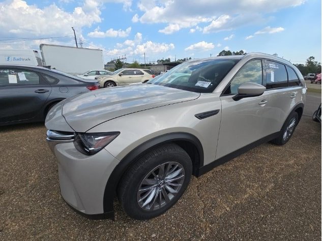 2024 Mazda CX-90 3.3 Turbo Preferred photo 2