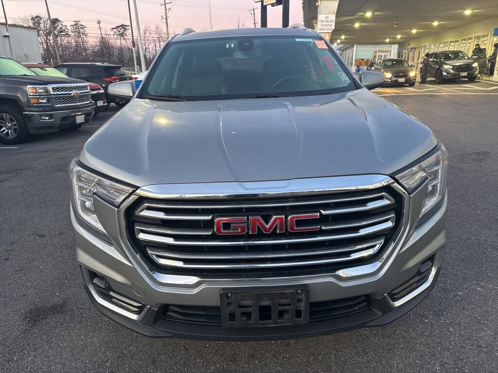 Used 2023 GMC Terrain SLT SUV