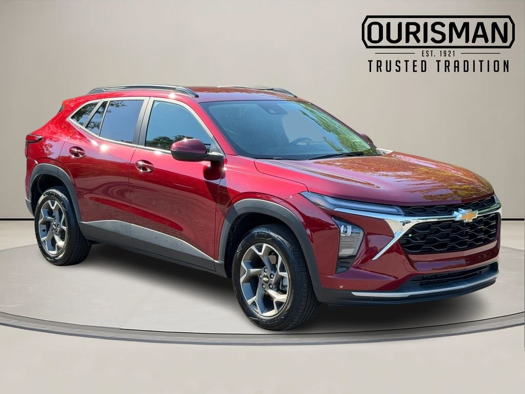 2025 Chevrolet Trax LT's photo