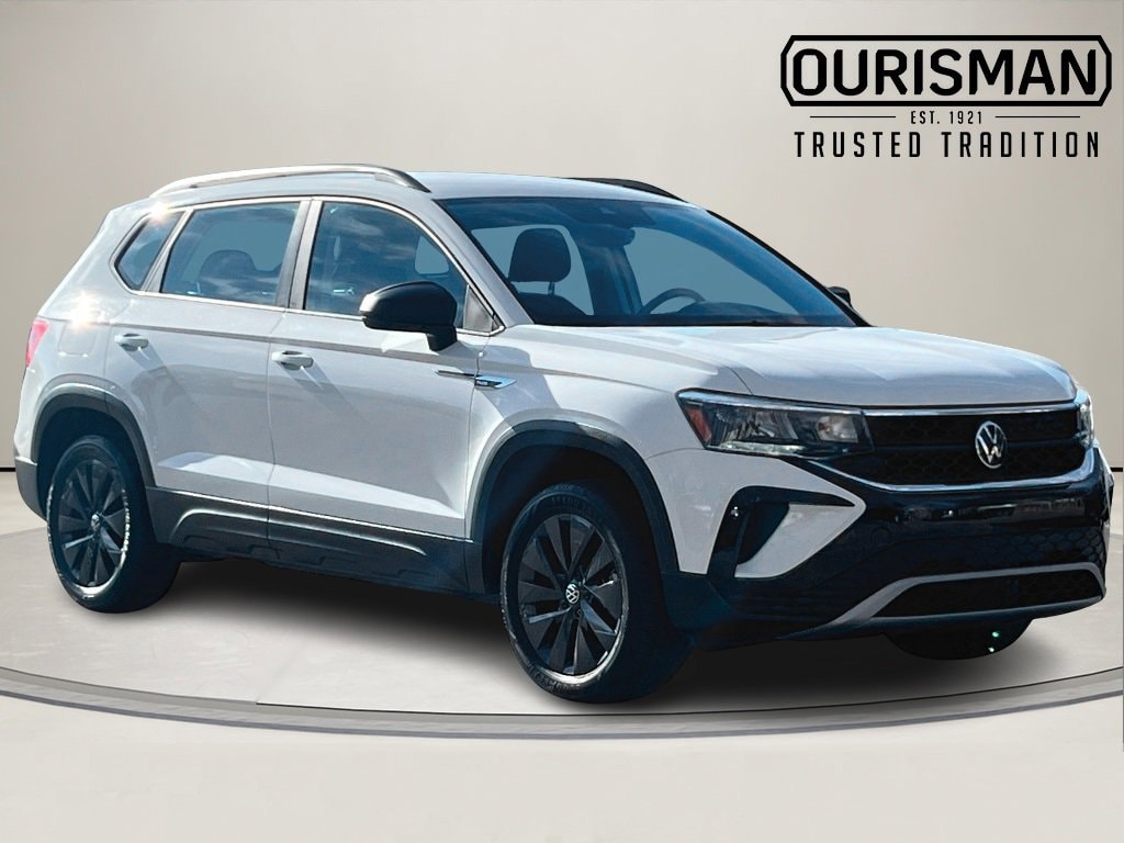 2024 Volkswagen Taos S's photo