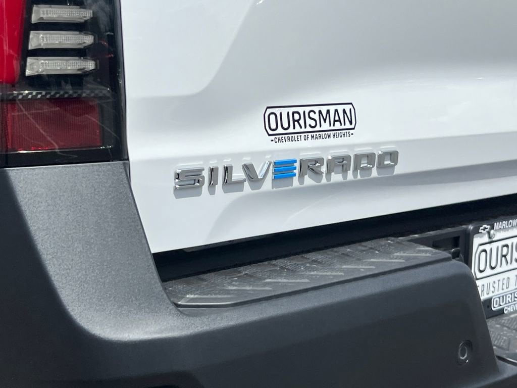 2026 Chevrolet Silverado EV LT - Photo 29