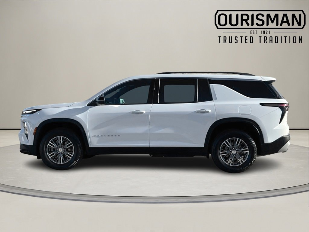 Used 2024 Chevrolet Traverse LT SUV