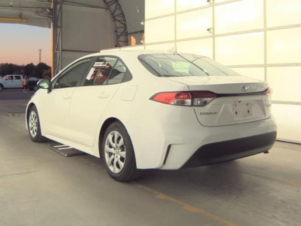 Used 2023 Toyota Corolla LE Sedan