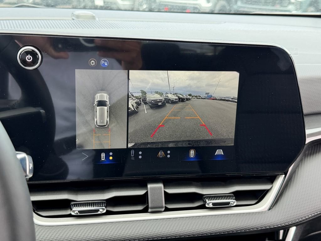 2026 Chevrolet Equinox LT - Photo 19