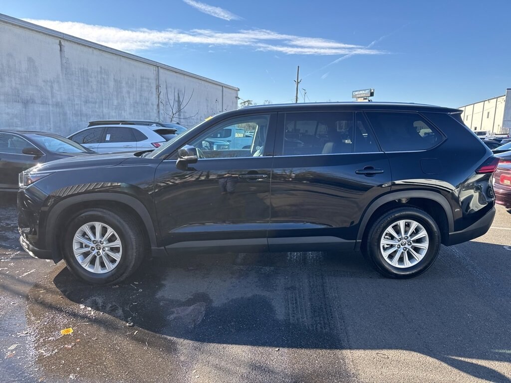 Used 2025 Toyota Grand Highlander XLE SUV