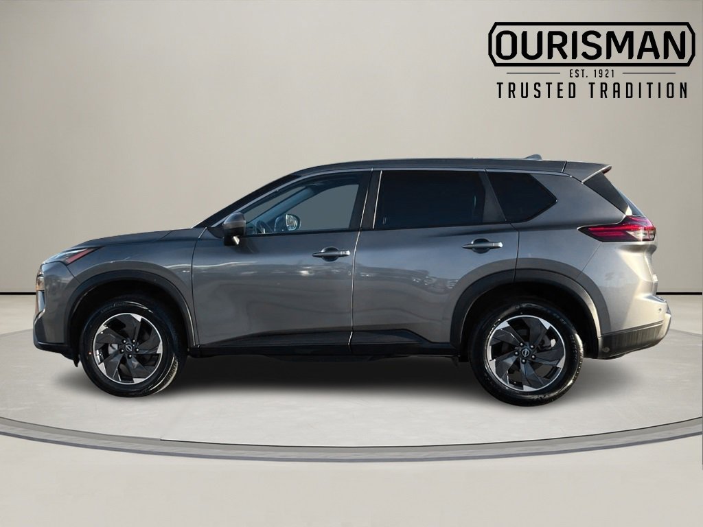 2024 Nissan Rogue SV photo 3
