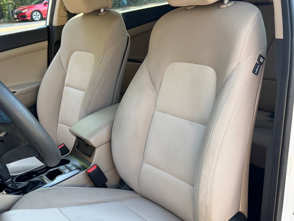 2017 Hyundai Tucson SE - Photo 20