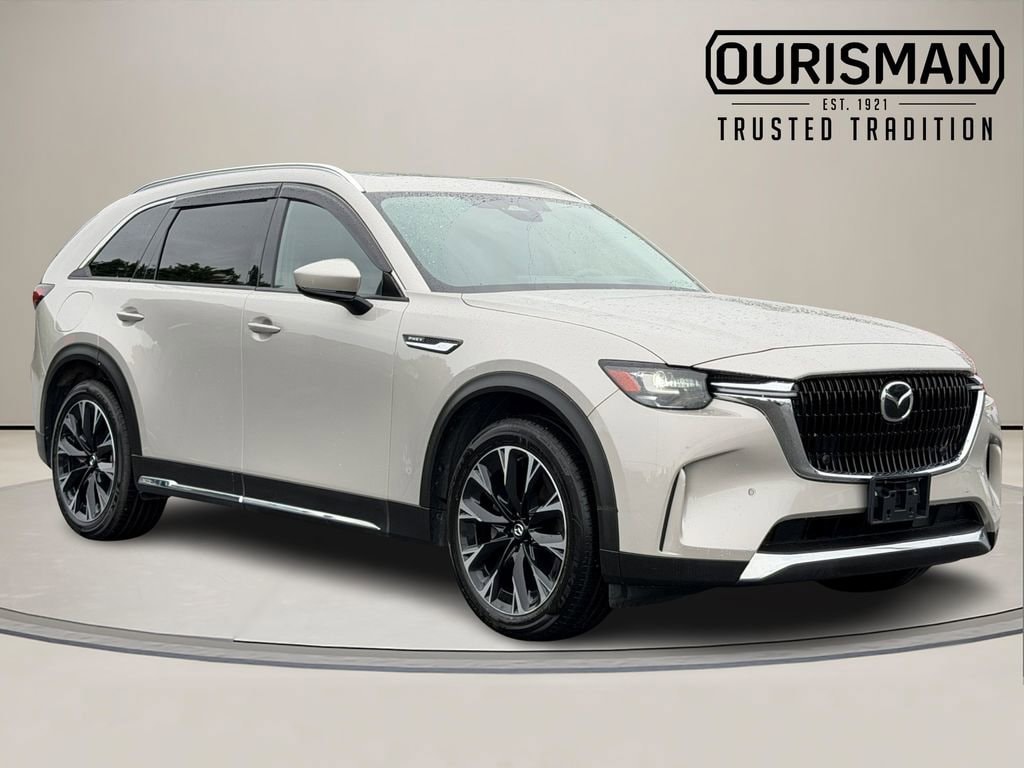 2024 Mazda CX-90 PHEV Premium Package's photo