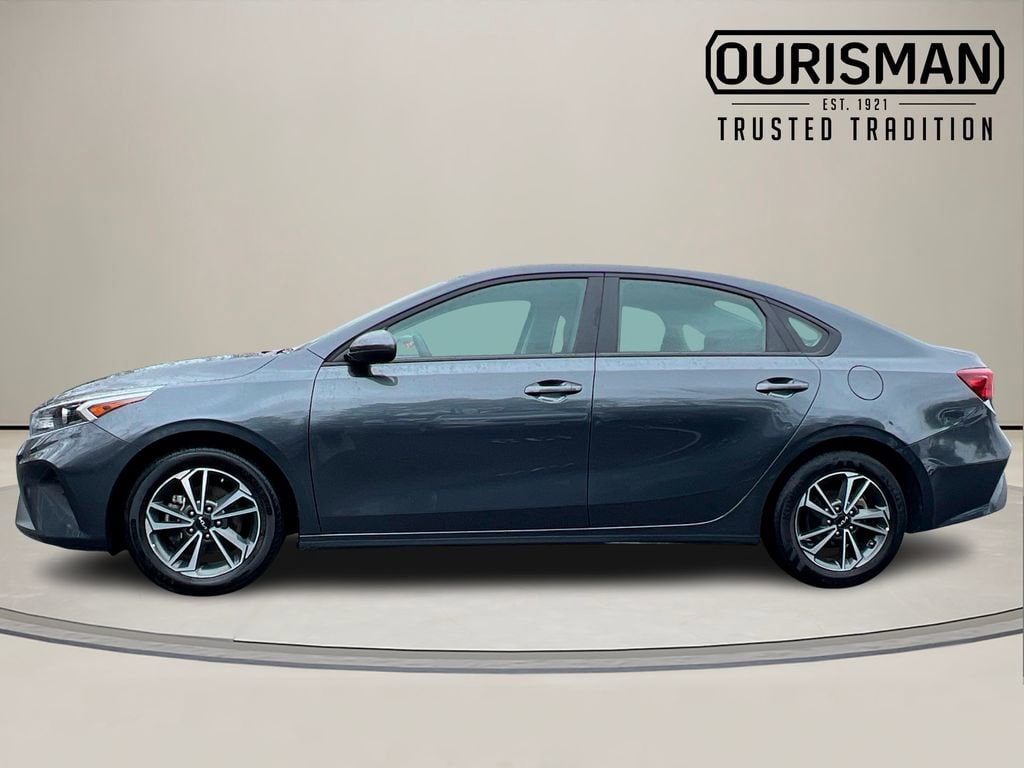 Used 2024 Kia Forte LXS Sedan