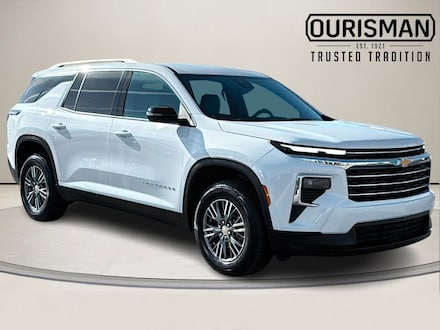 2025 Chevrolet Traverse LT SUV