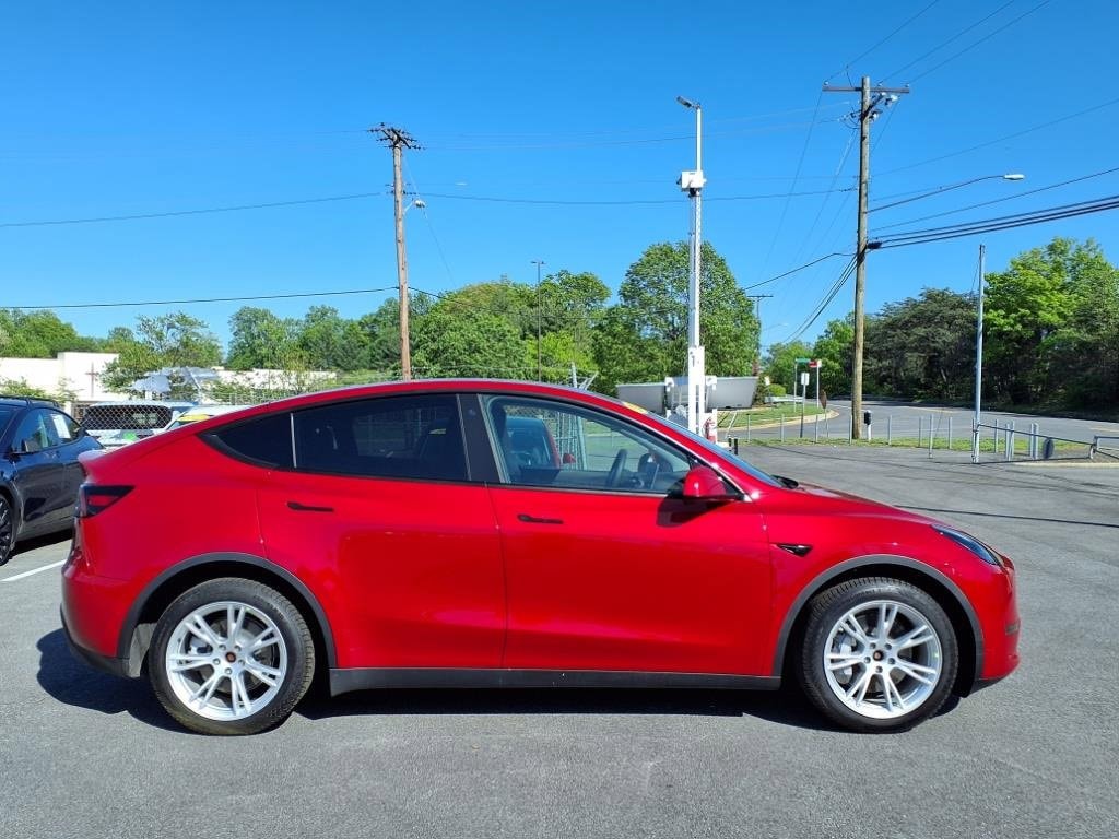 Used 2022 Tesla Model Y Long Range with VIN 7SAYGDEEXNF433511 for sale in Marlow Heights, MD
