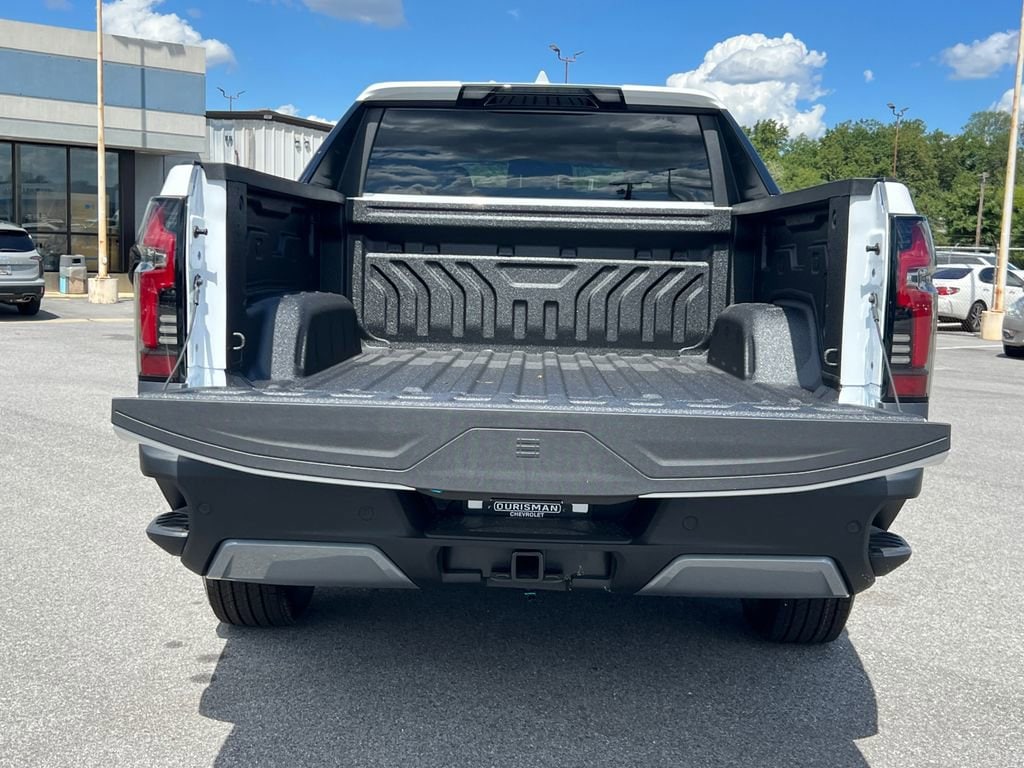 2026 Chevrolet Silverado EV LT - Photo 16