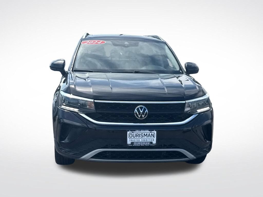 Used 2024 Volkswagen Taos SE SUV