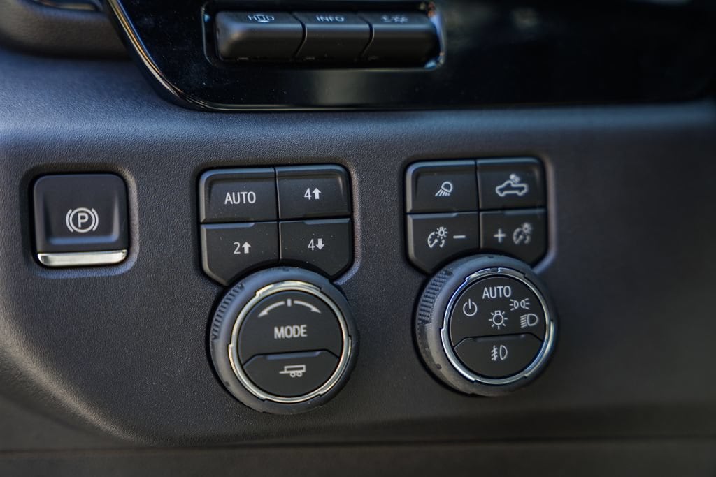2026 Chevrolet Silverado 1500 ZR2 - Photo 41
