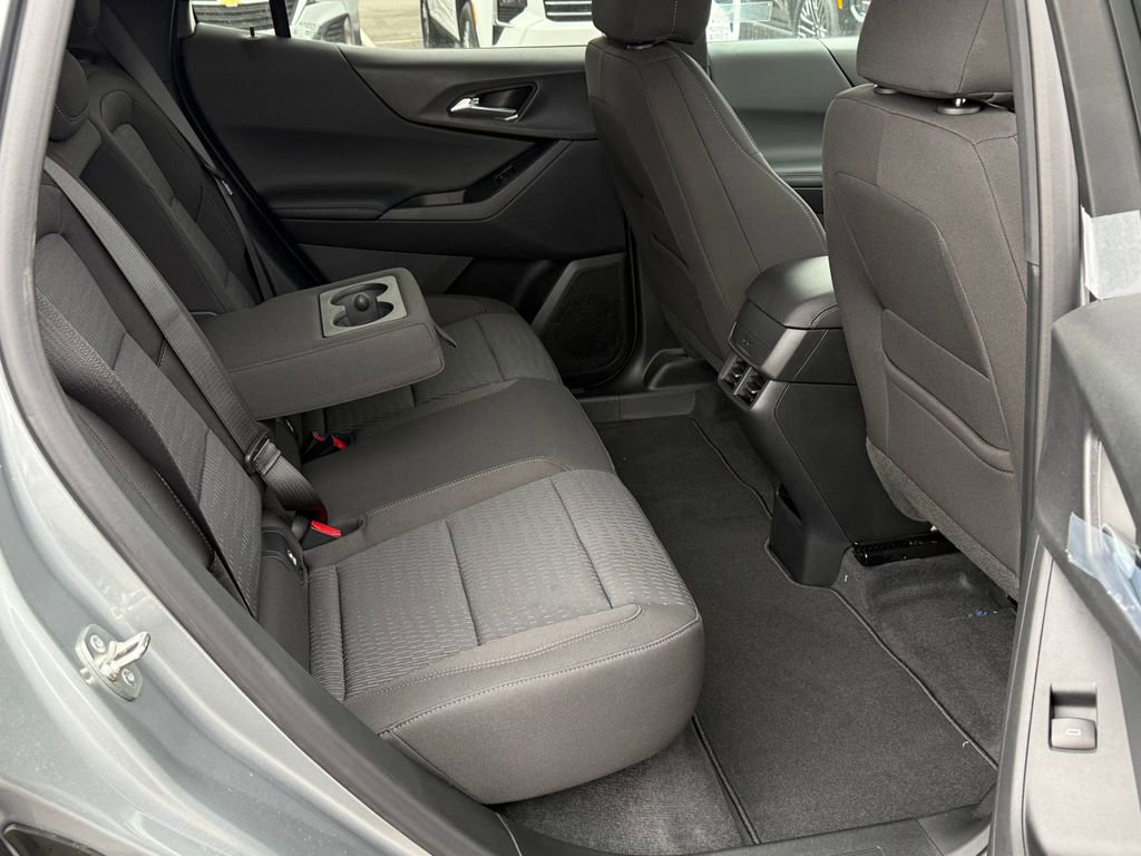 2026 Chevrolet Equinox LT - Photo 9