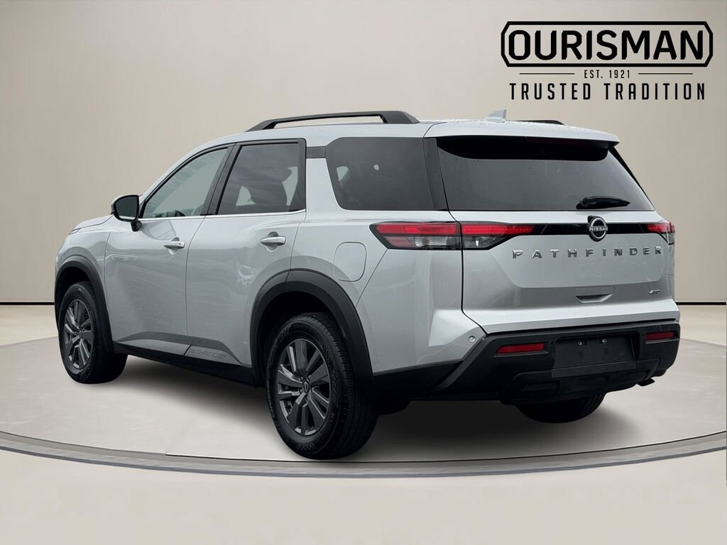Used 2025 Nissan Pathfinder SV SUV