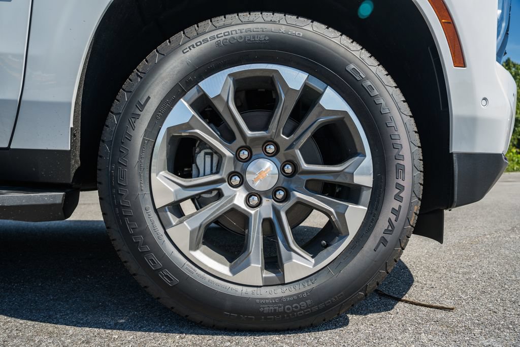 2026 Chevrolet Tahoe LS - Photo 17