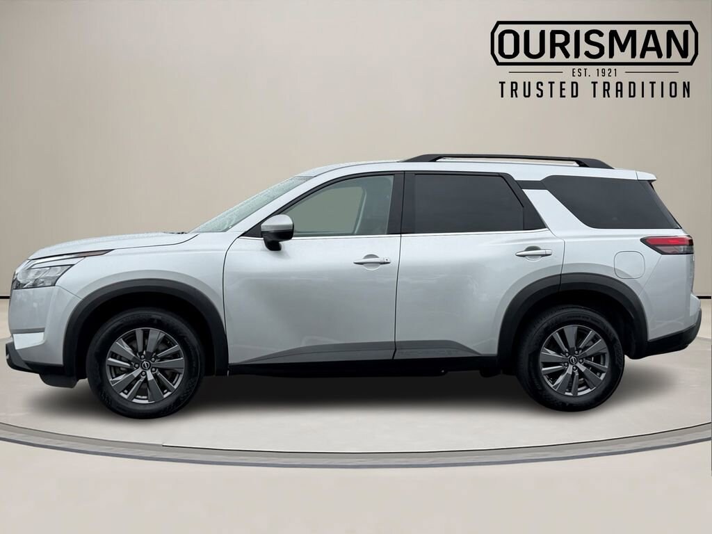Used 2025 Nissan Pathfinder SV SUV