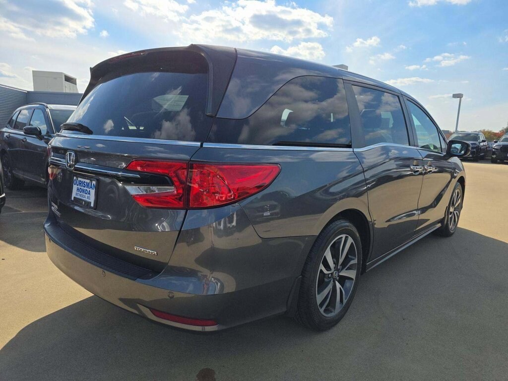 Used 2023 Honda Odyssey Touring Van