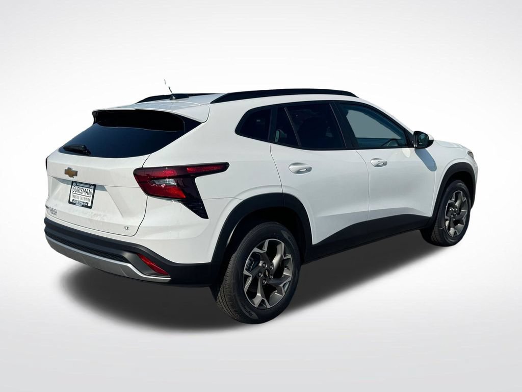 2026 Chevrolet Trax LT - Photo 11