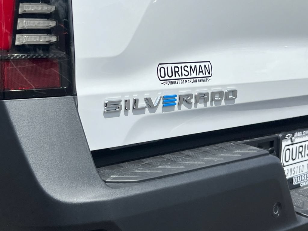 2026 Chevrolet Silverado EV LT - Photo 29