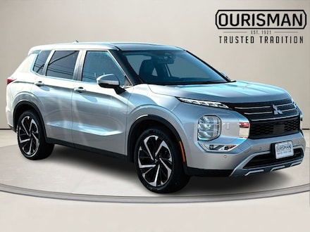 2024 Mitsubishi Outlander SE SUV