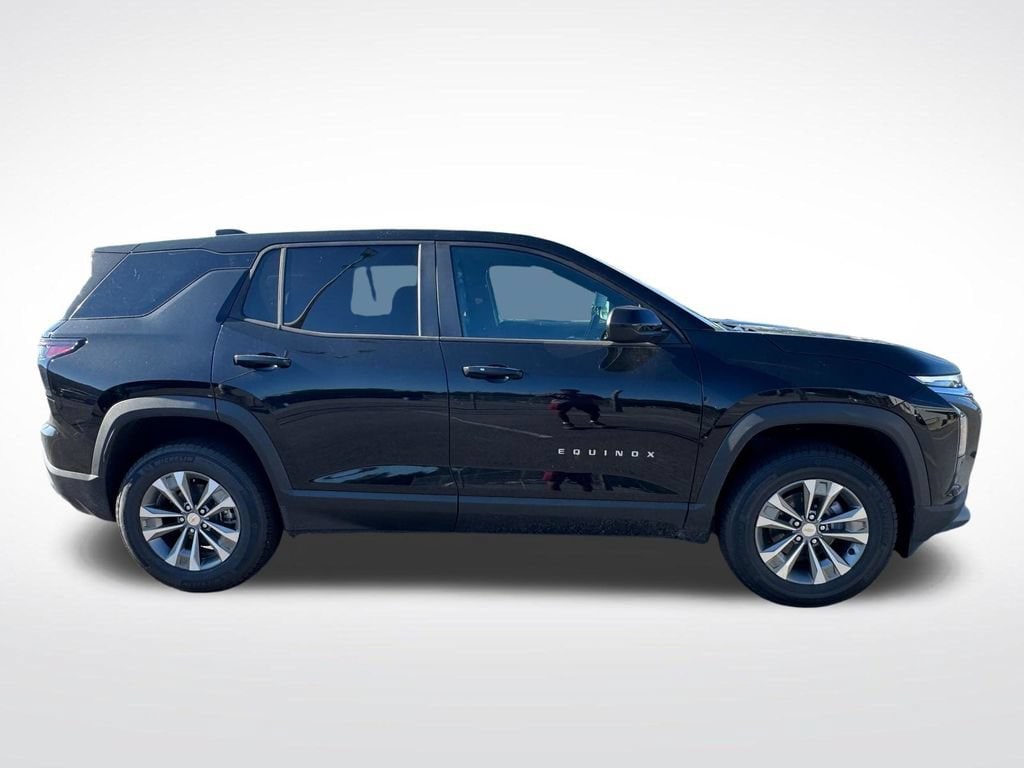 2027 Chevrolet Equinox LT - Photo 13