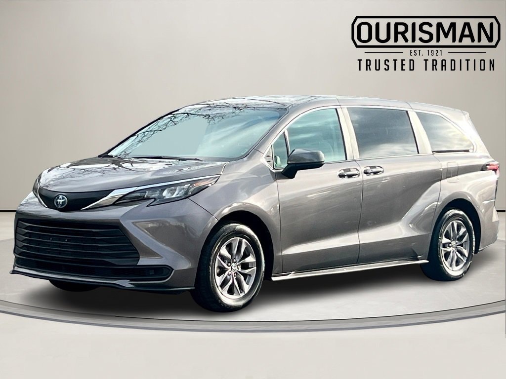 Used 2024 Toyota Sienna LE Van Passenger Van