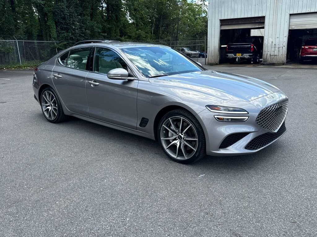 Used 2025 Genesis G70 2.5T Sedan