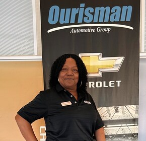Staff member Theresa Lewis from ID_8dbc4645fee6