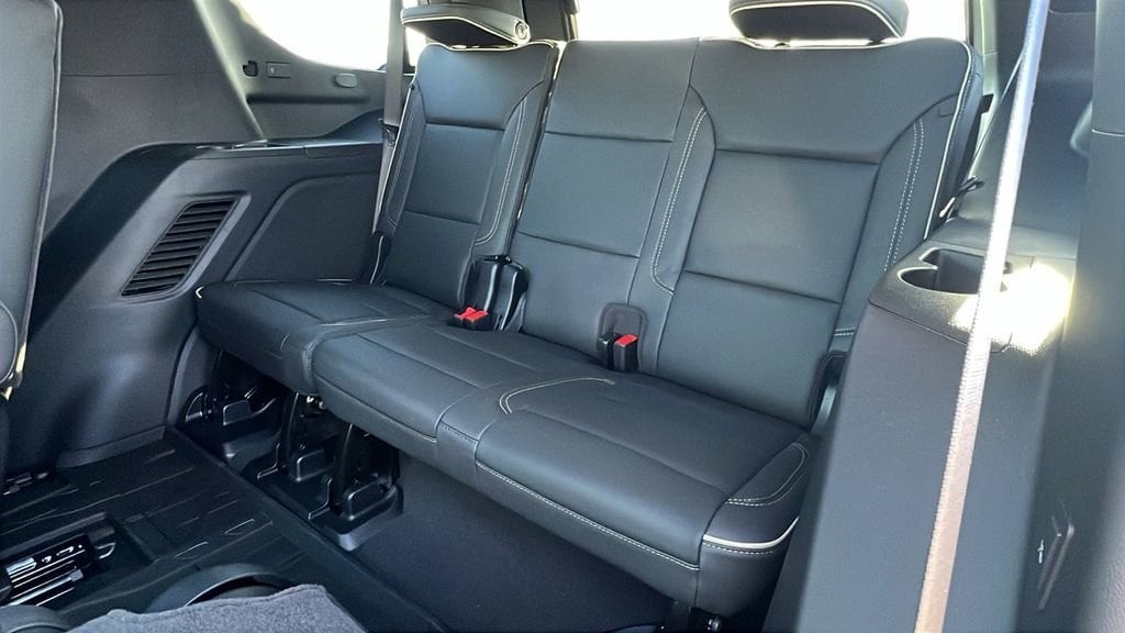 2026 Chevrolet Tahoe Premier - Photo 15
