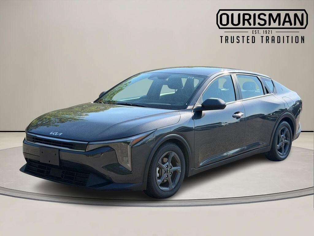 Used 2025 Kia K4 LXS Sedan